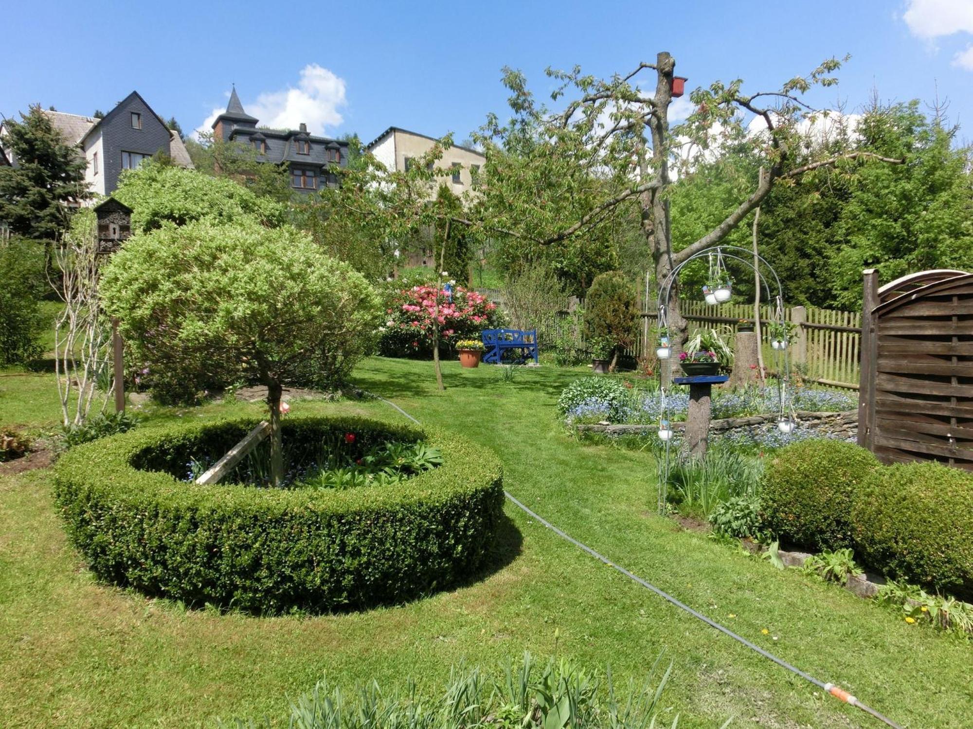 Apartment In Thuringian Forest With Garden Oberweißbach Екстериор снимка